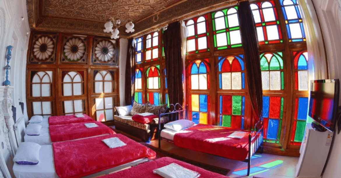 Top 10 Shiraz Traditional Houses | Best Prices Hotels