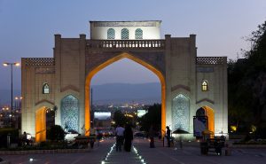 quran-gate-shiraz